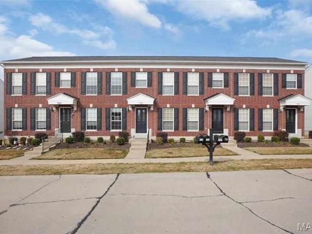 Townhouse for sale in O Fallon, Missouri