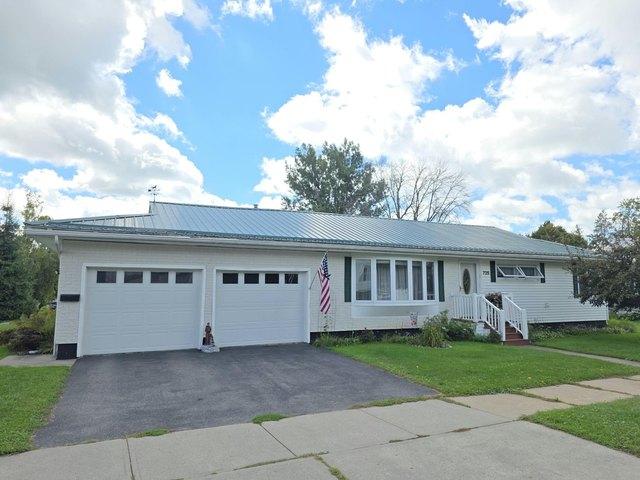 House for sale in Ogdensburg, New York