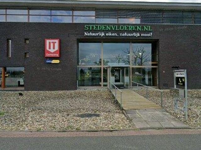 Bedrijfspand te huur in Leek, Groningen