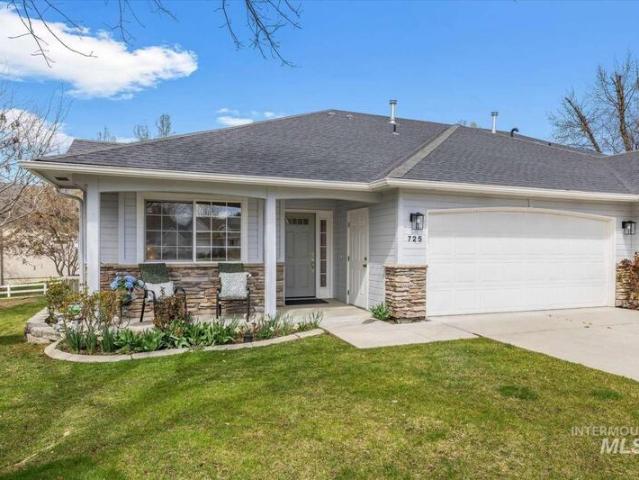 Townhouse for sale in Eagle