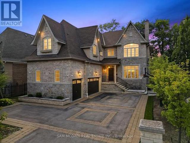 House for sale in Mississauga, Ontario