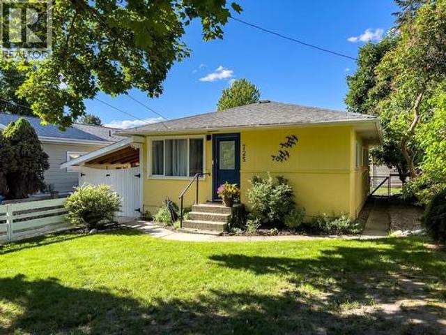 House for sale in Naramata, Area E (Naramata/Greyback)