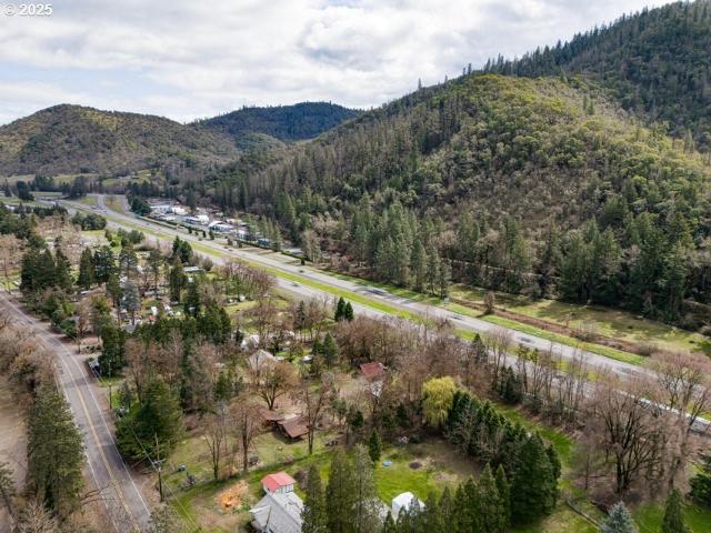 House for sale in Gold Hill