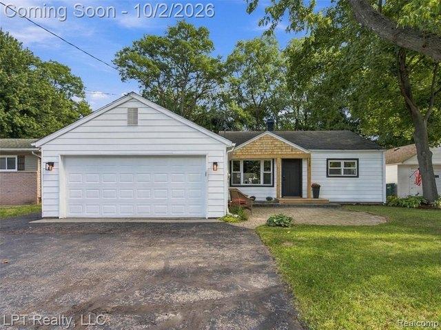 House for sale in Brighton, Livingston County