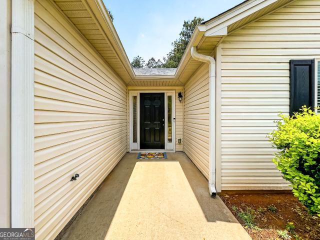 House for sale in Mansfield, Georgia