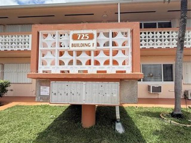 Condo for sale in Hallandale, Florida