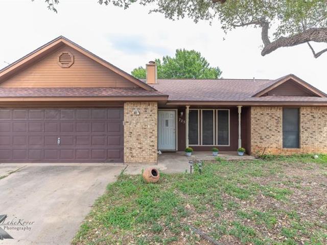 House for sale in Taylor, Texas