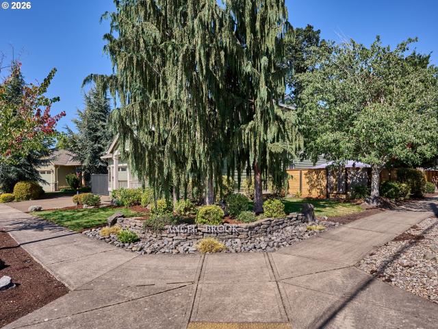 House for sale in Silverton, Marion County