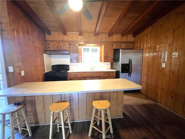 Property for rent in Cedarpines Park, California