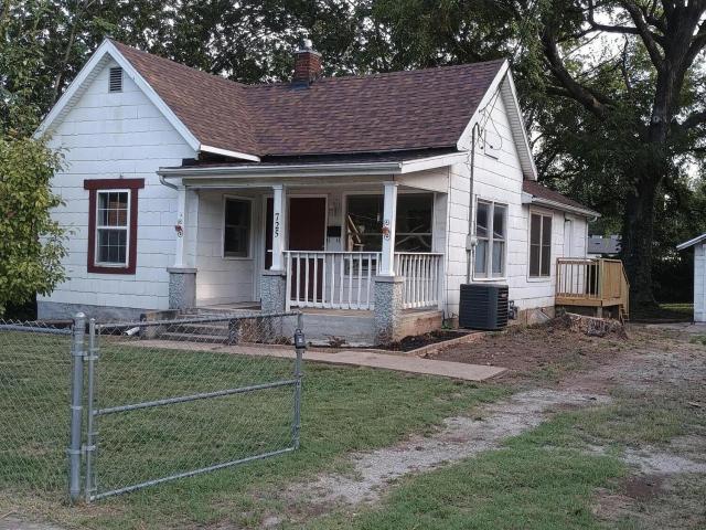 House for sale in Springfield, Missouri