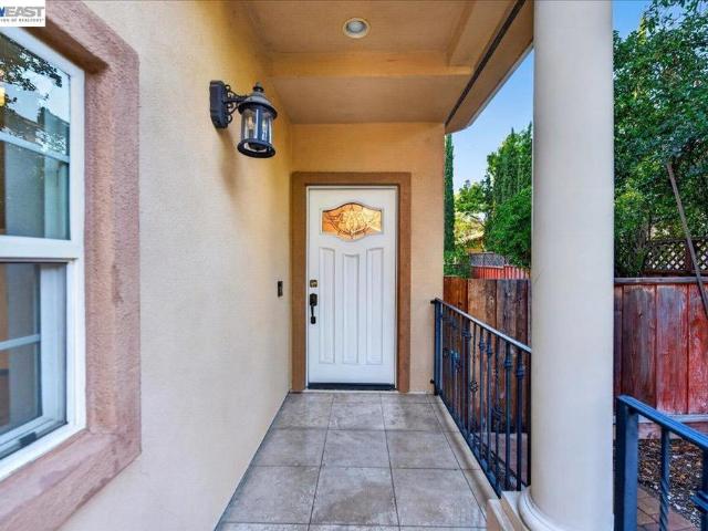 Townhouse for sale in Campbell, California