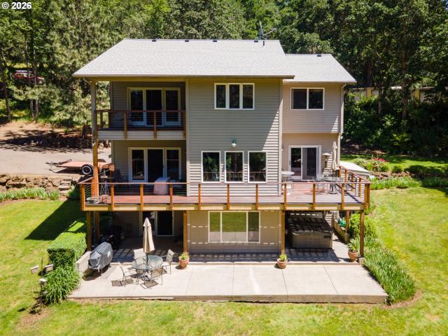 House for sale in White Salmon, Washington
