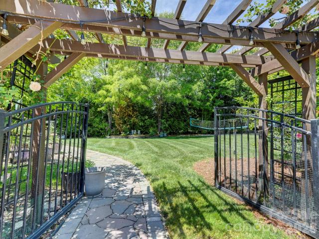 House for sale in Marvin, North Carolina