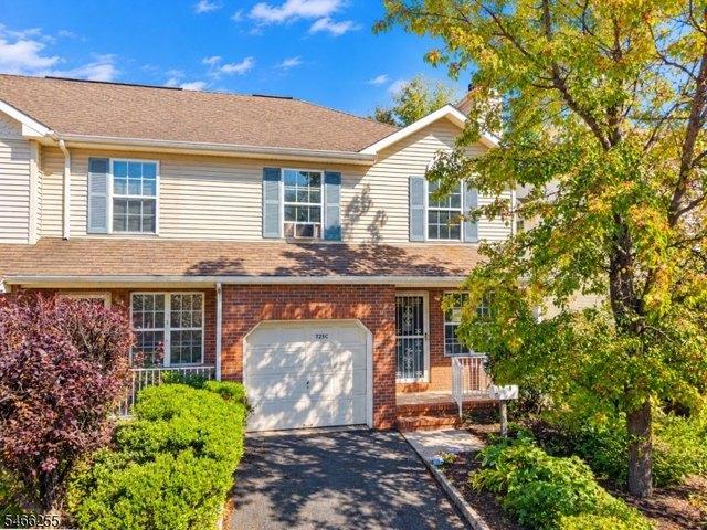 Townhouse for sale in Plainfield, Union County