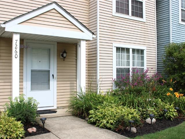 Condo for sale in Summit, Ohio