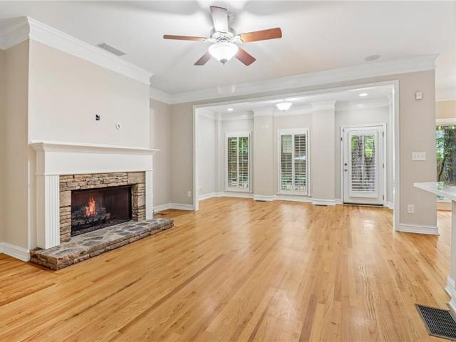 Townhouse for sale in Sandy Springs, Georgia