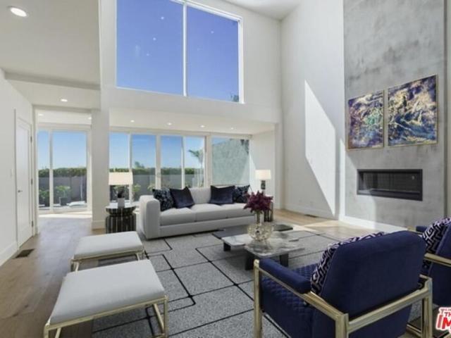 Townhouse for rent in Malibu