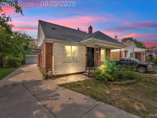 House for sale in Dearborn Heights, Michigan