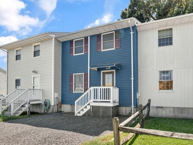 Townhouse for sale in Chincoteague, Accomack County
