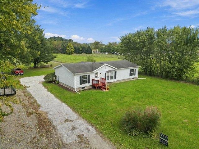 House for sale in Warsaw, Coshocton County