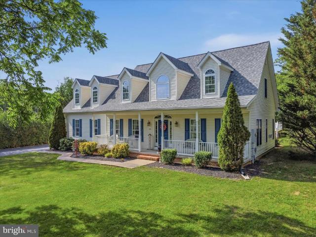 House for sale in Bunker Hill, West Virginia