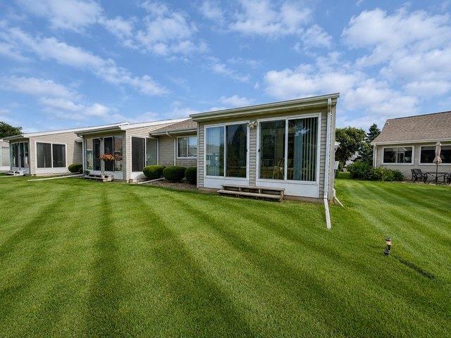 Condo for sale in Stoughton, Wisconsin