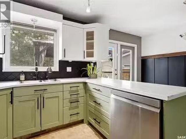 House for sale in Walsh Acres, Regina