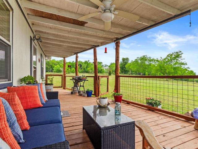 House for sale in Del Valle