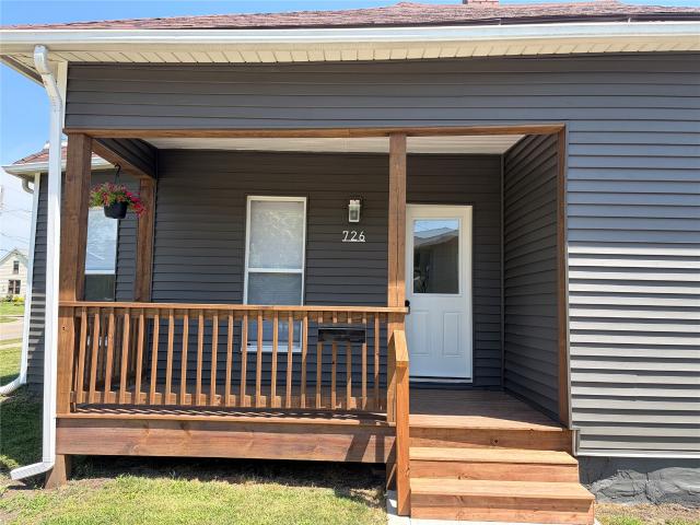 House for sale in Chariton, Iowa