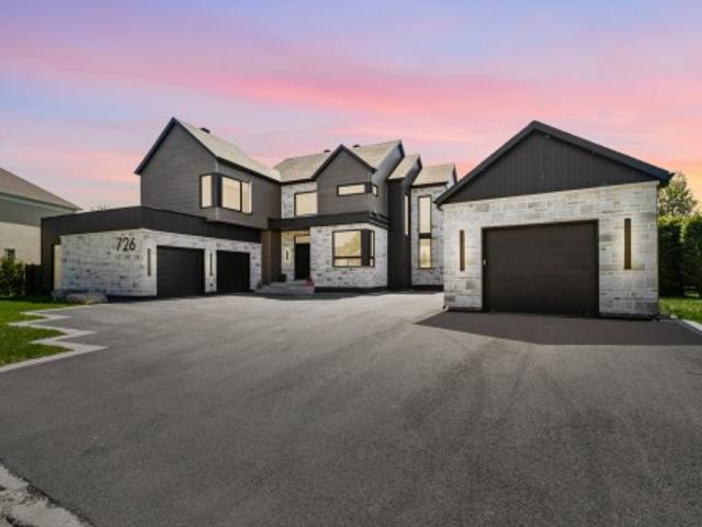 House for sale in Saint-lin, Quebec