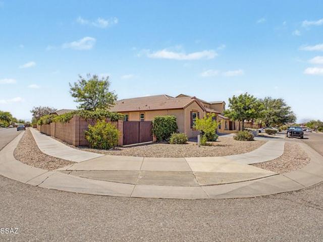 House for sale in Vail, Arizona