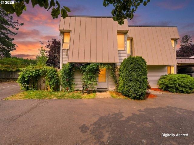 Condo for sale in Oregonia