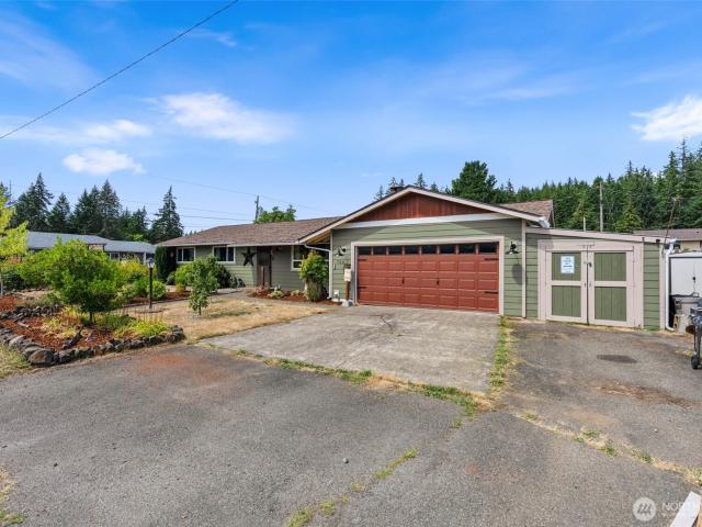 House for sale in Shelton, Washington
