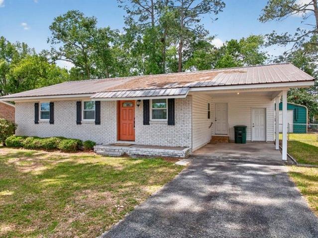 House for sale in Nashville, Georgia