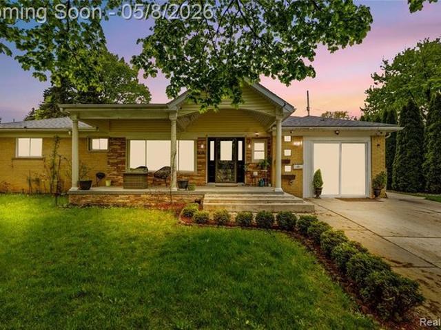 House for sale in Dearborn Heights, Michigan