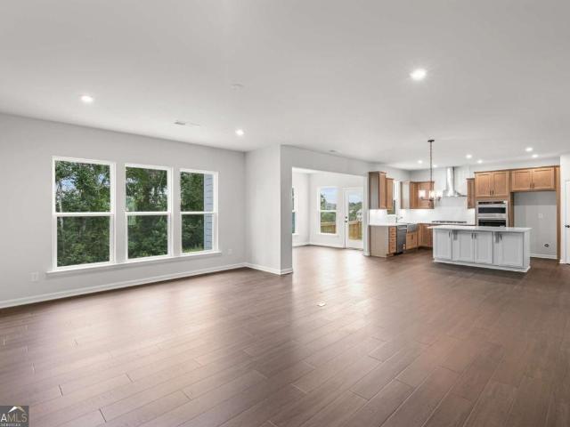 House for sale in Flowery Branch, Georgia