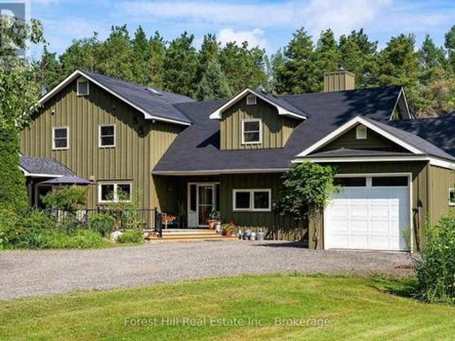 House for sale in Nottawa, Clearview