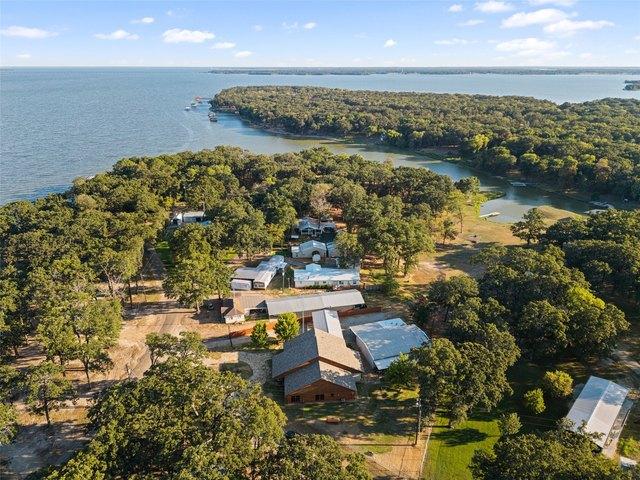 House for sale in Hunt, Texas