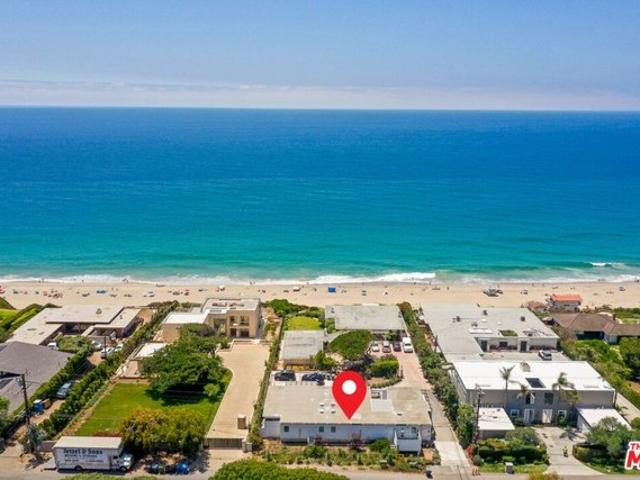 House for sale in Malibu, California