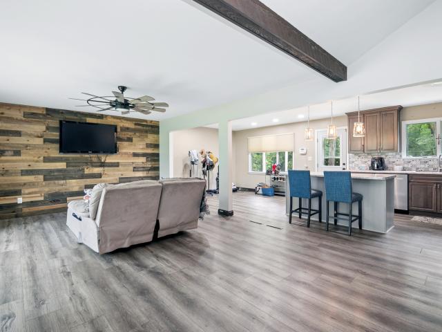 House for sale in Grant Park, Illinois