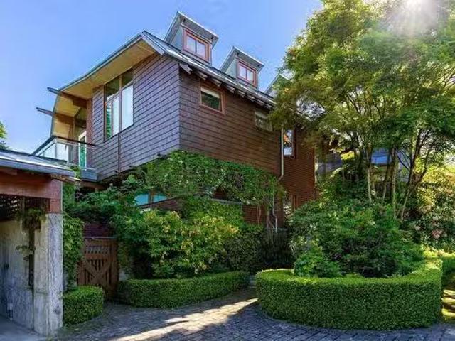 House for sale in Vancouver, British Columbia