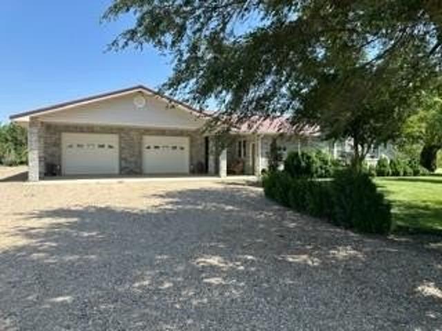 House for sale in Garden City, Finney County