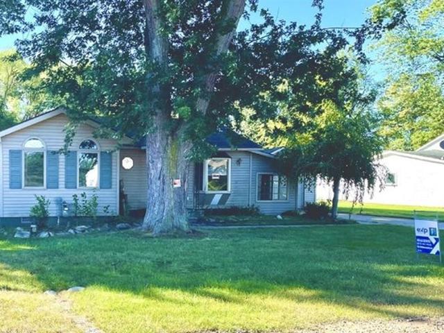 House for sale in Lexington, Sanilac County