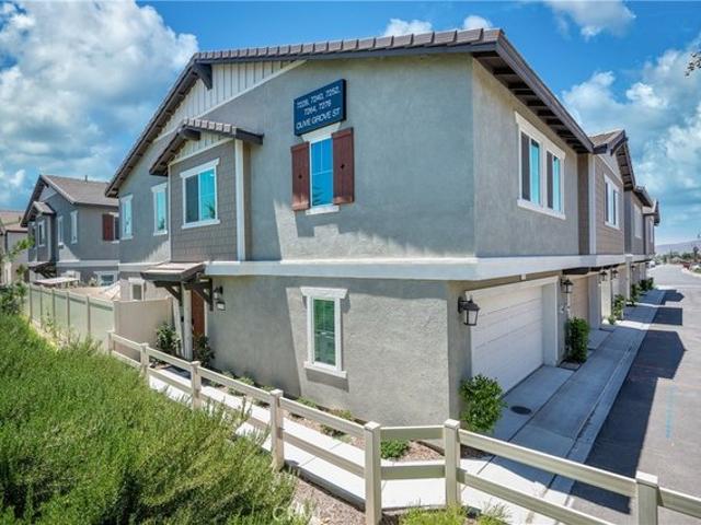 Condo for sale in Riverside, California