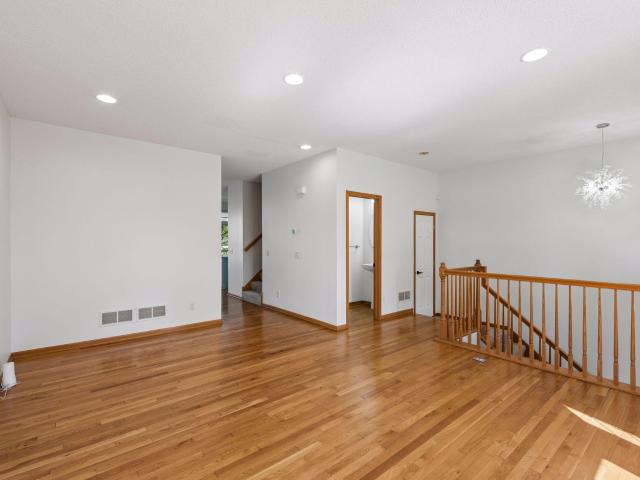 Townhouse for sale in Hennepin, Minnesota