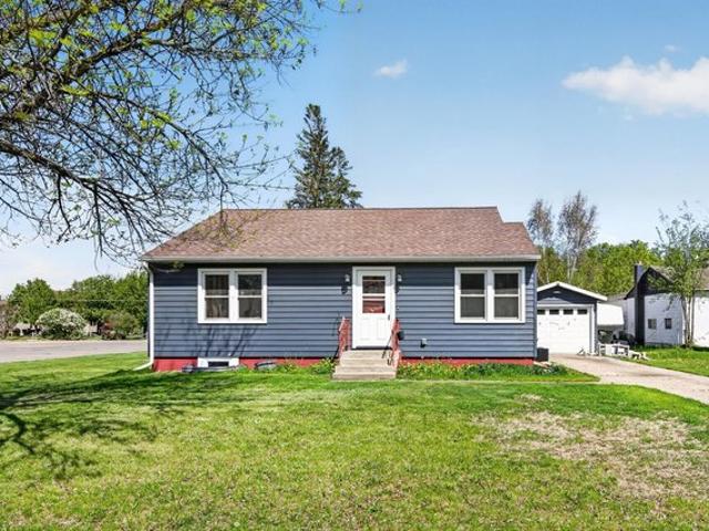 House for sale in Sauk Centre, Minnesota