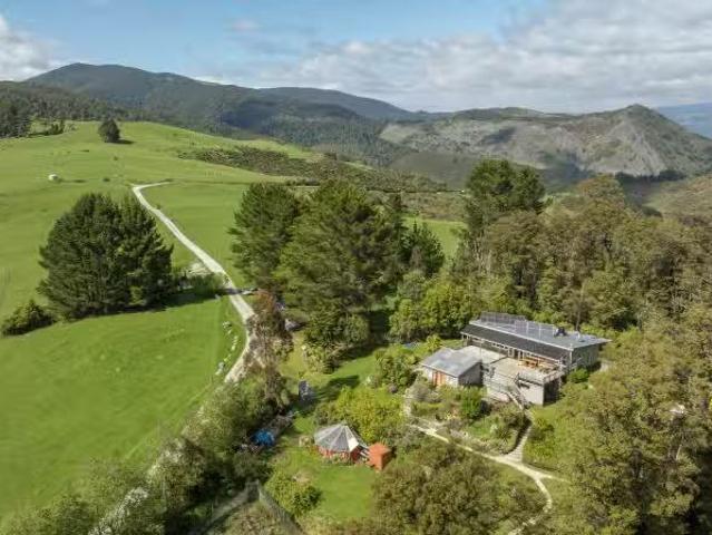 House for sale in Tasman