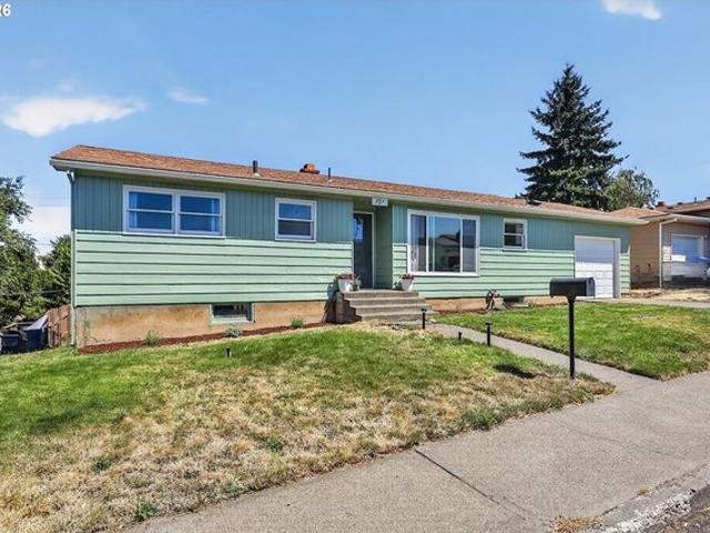 House for sale in Oregonia