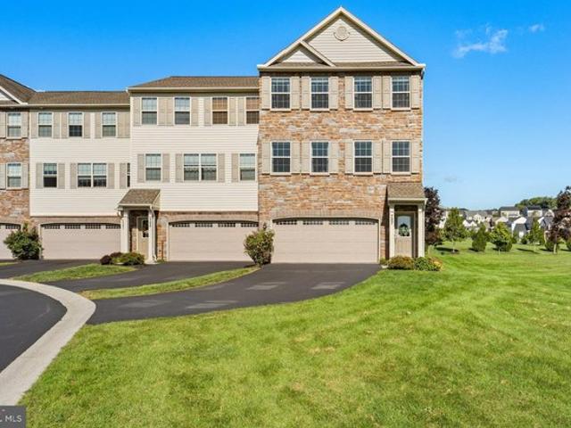 Townhouse for sale in Mechanicsburg, Cumberland County