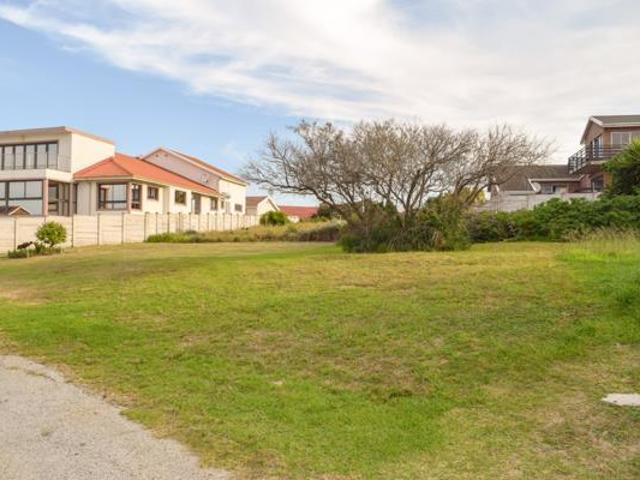 Land for sale in Cape St Francis, Eastern Cape